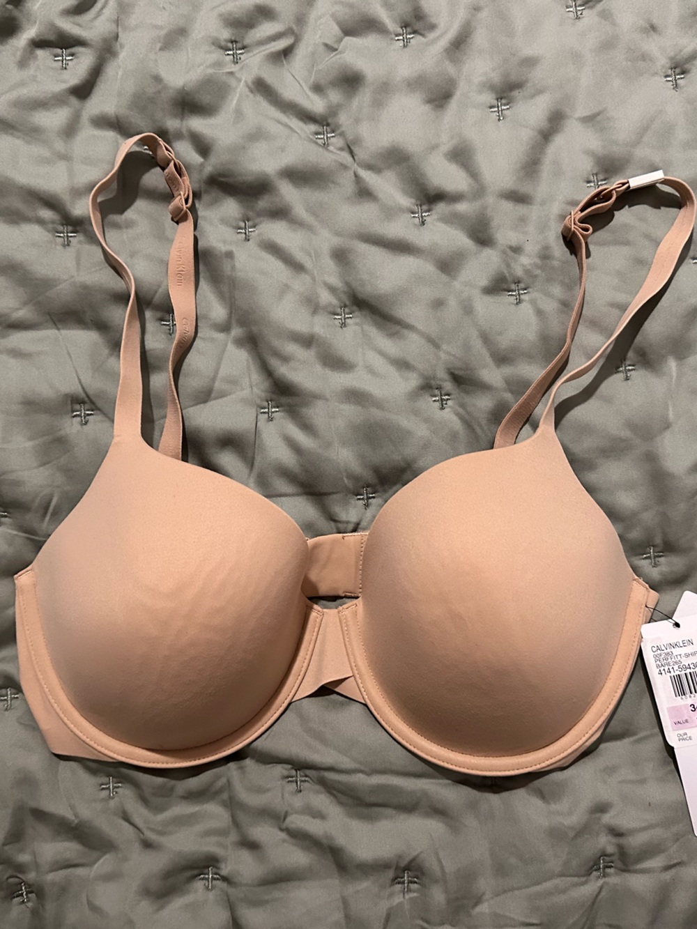 NWT Calvin Klein Light Nude T-Shirt Bra